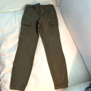 J Crew High-Rise Skinny Washed Cargo Ankle Pant in Army Green size 25 EUC